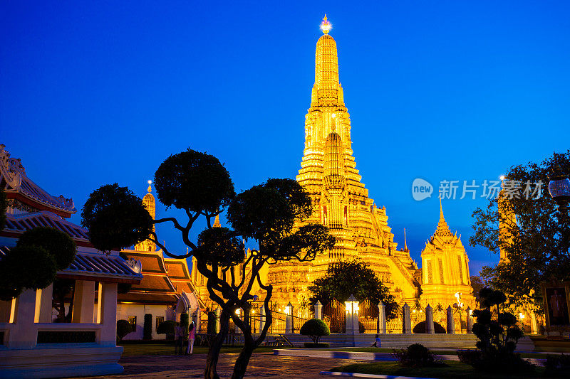 寺庙附近的Wat Arun，曼谷，泰国